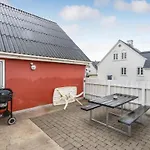 Lovely In With Kitchen *