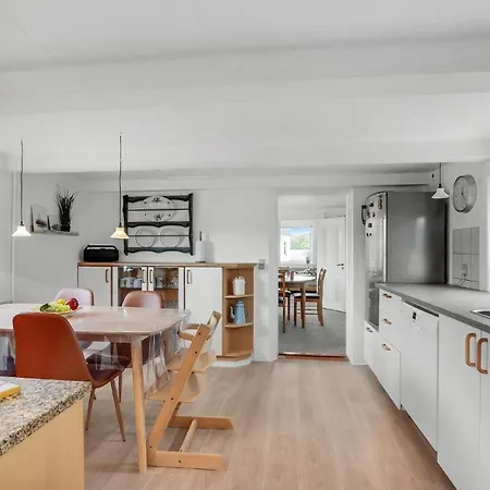Lovely In With Kitchen Ferienhaus