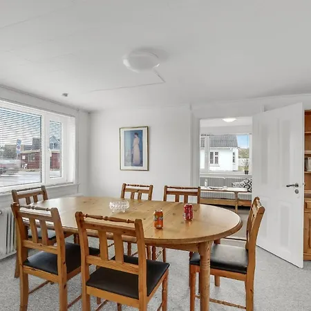 Lovely In With Kitchen *
