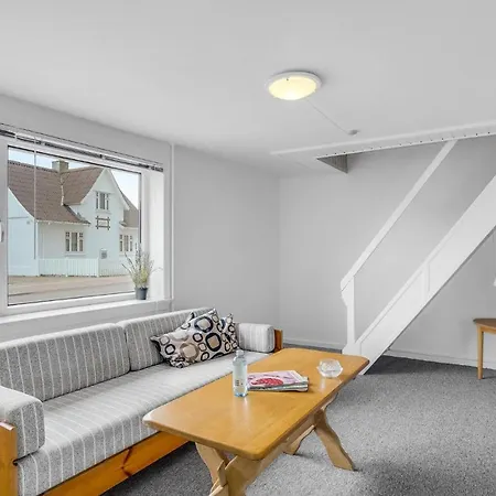 Lovely In With Kitchen